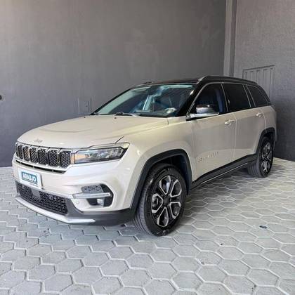 JEEP COMMANDER 1.3 T270 TURBO FLEX LIMITED AT6 JEEP COMMANDER 1.3 T270 TURBO FLEX LIMITED AT6
